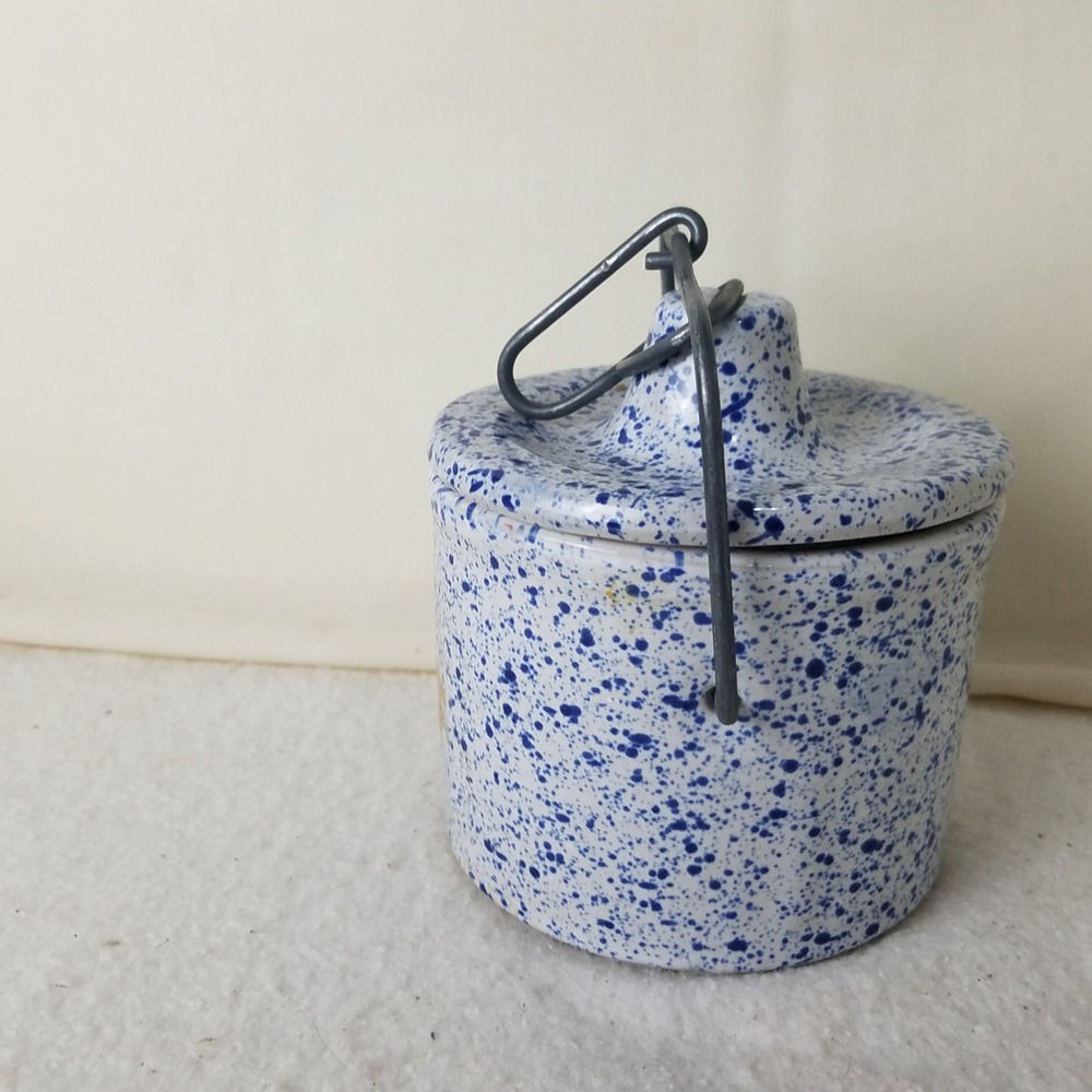 Stoneware Crock Small Blue Spatterware Lid Wire Handle vintage Farmcore butter - Picture 2 of 8